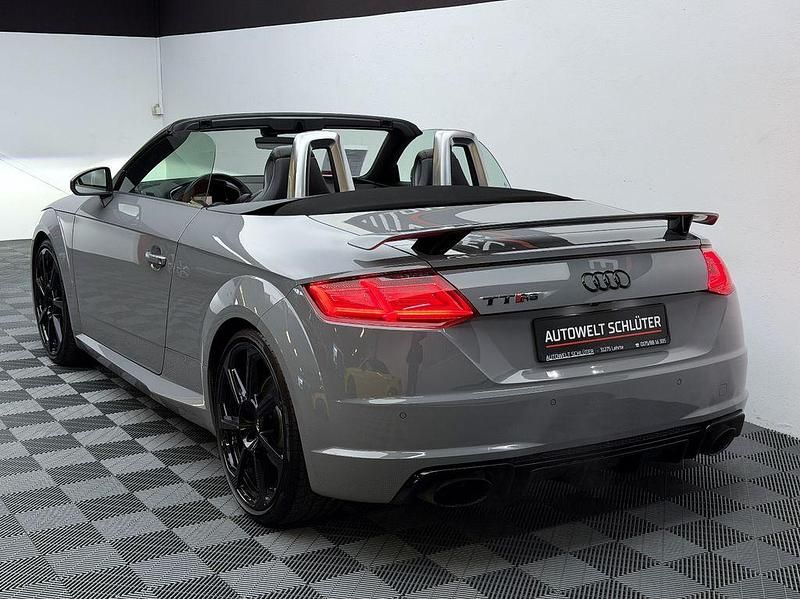 Gebraucht Audi TT Roadster Comfort 400 PS (294 kW) 2016 Grau Cabrio