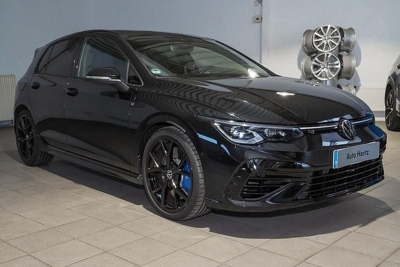 Gebraucht VW Golf VIII R 333 PS (244 kW) 2024 Grenadillschwarz Limousine