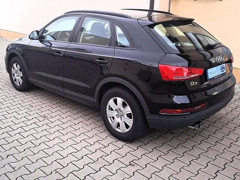 Gebraucht Audi Q3 Comfort 125 PS (91 kW) 2017 Schwarz SUV