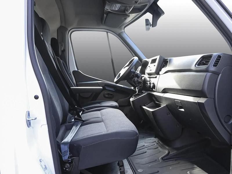 Gebraucht Renault Master 136 PS (100 kW) 2023 Weiß Van / Kleinbus