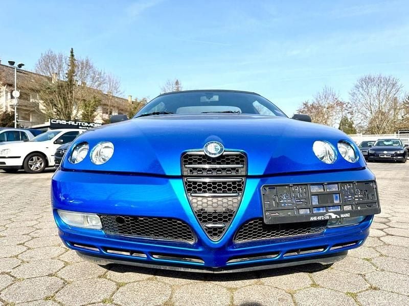 Gebraucht Alfa Romeo Spider Lusso 241 PS (177 kW) 2003 Blau Cabrio