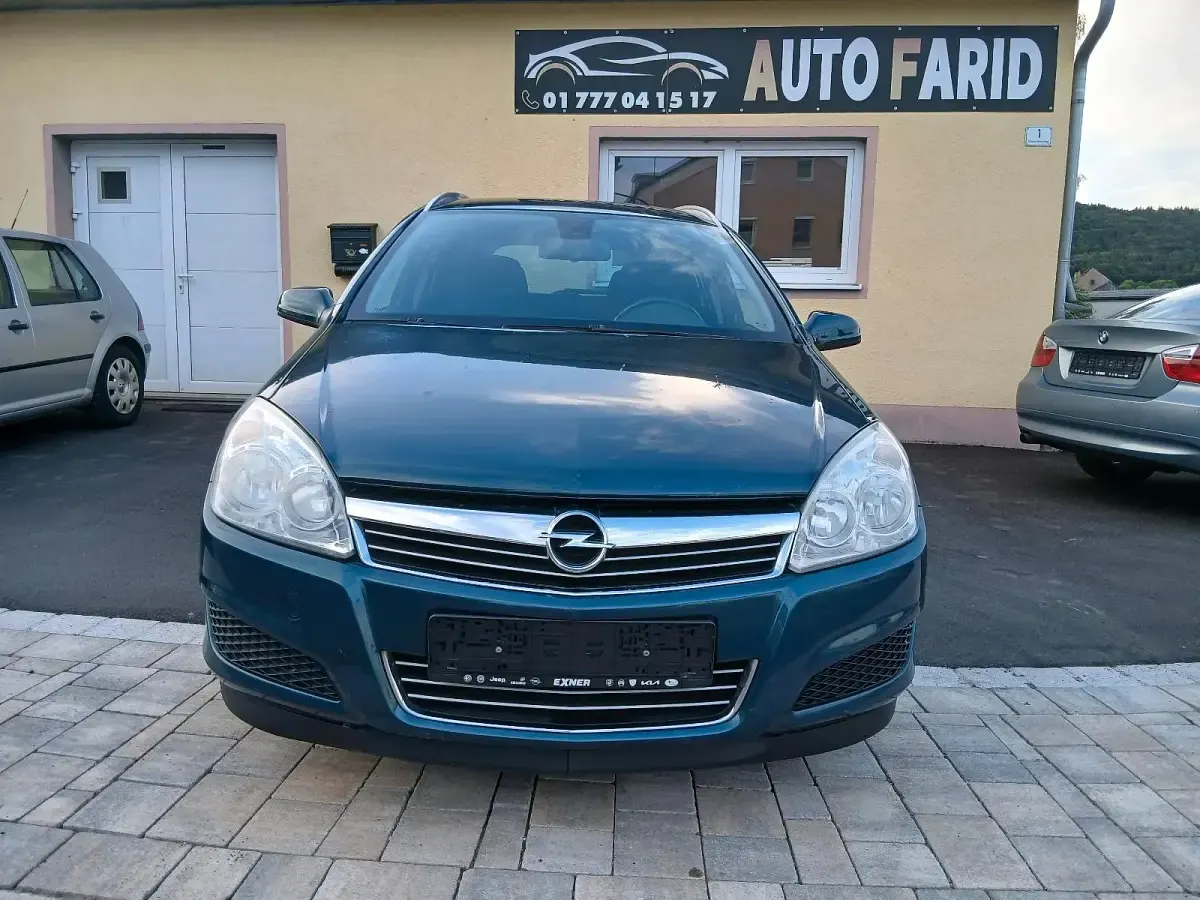 Używany Opel Astra 116 KM (85 kW) 2007 Zielony Kombi