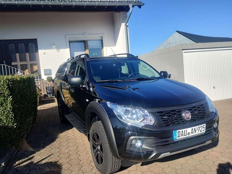 Gebraucht Fiat Fullback Cross Plus 181 PS (133 kW) 2019 Schwarz Pickup