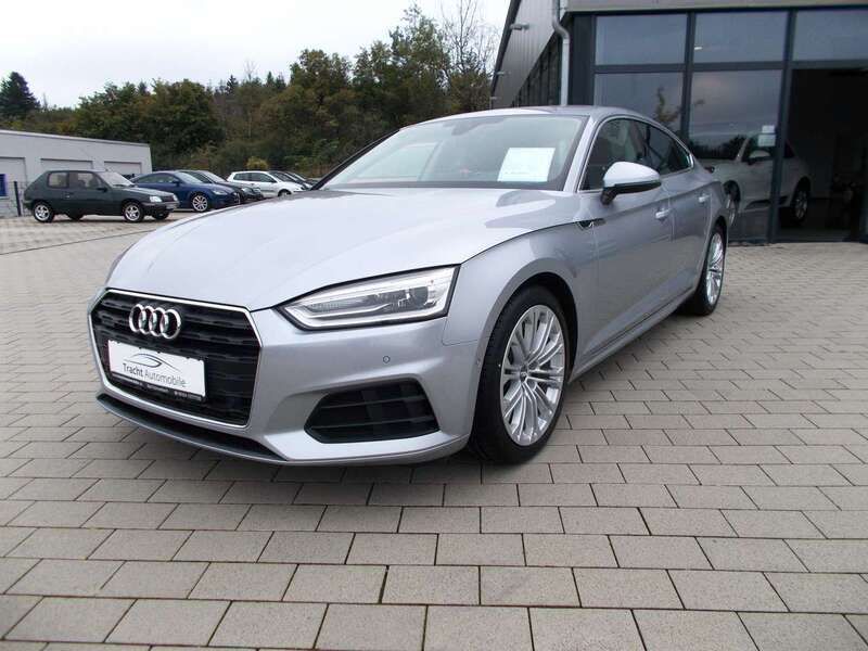 Florettsilber metallic Gebraucht 2019 Audi A5 Sport Coupé | 27.900 € (Superpreis) - Bild 1/4
