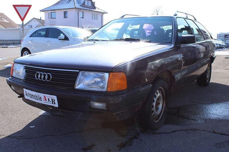 Rot Gebraucht 1988 Audi 100 | 990 € - Bild 1/4