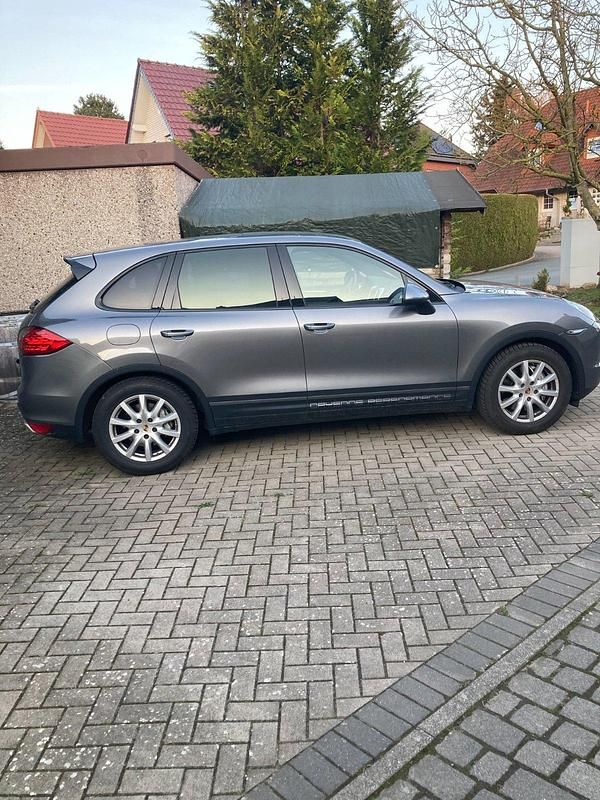 Gebraucht Porsche Cayenne S 400 PS (294 kW) 2013 Grau SUV