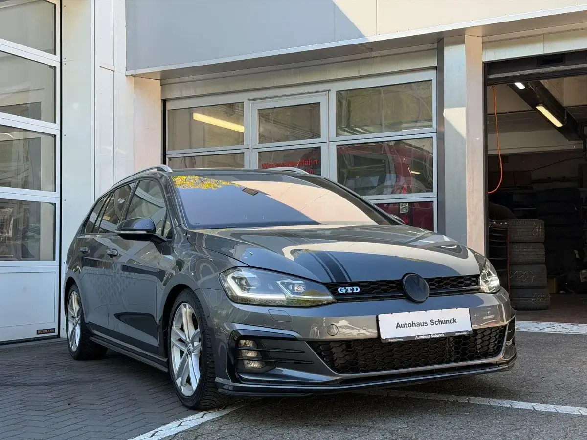 Gebraucht VW Golf VII GTD 184 PS (135 kW) 2018 Grau Kombi