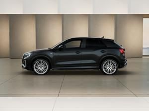Gebraucht Audi Q2 S-Line 150 PS (110 kW) 2025 Schwarz (mythosschwarz) SUV