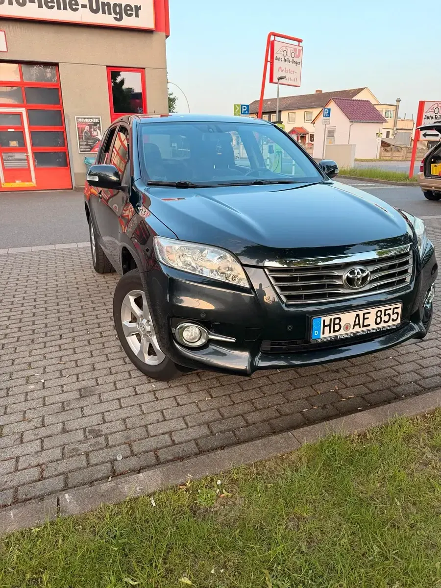 Gebraucht Toyota RAV4 158 PS (116 kW) 2010 Blau SUV