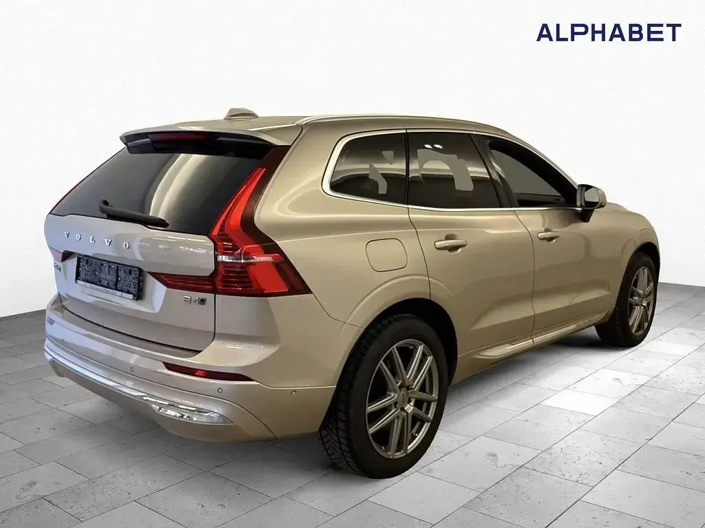Gebraucht Volvo XC60 Plus 197 PS (144 kW) 2022 Other SUV