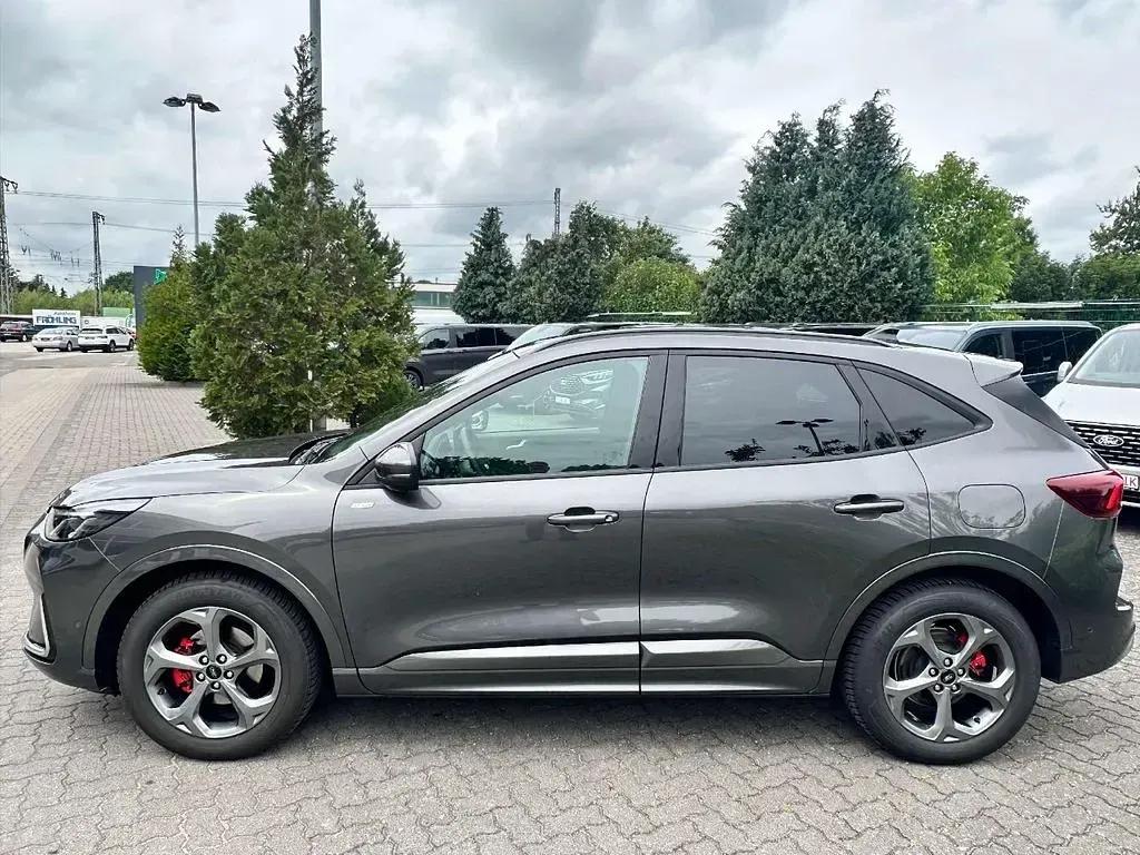 Gebraucht Ford Kuga ST-Line X 186 PS (136 kW) 2025 Magneticgrau (metallic) SUV
