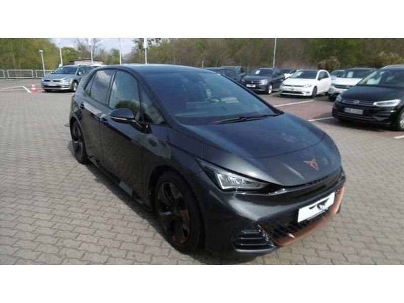Usata Cupra Born 169 kW (231 CV) 2022 Utilitaria