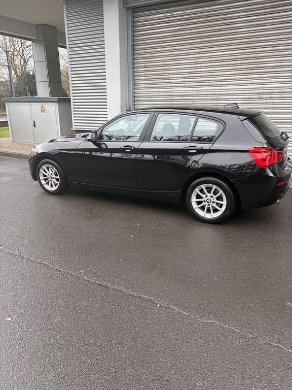 Gebraucht BMW 118 136 PS (100 kW) 2016 Schwarz Kleinwagen