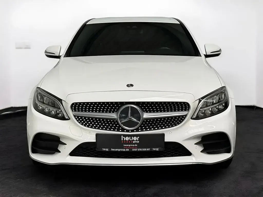 Gebraucht Mercedes C300e Business 320 PS (235 kW) 2021 Weiß Limousine