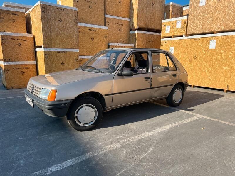 Braun Gebraucht 1991 Peugeot 205 Kleinwagen | 1.750 € - Bild 1/4