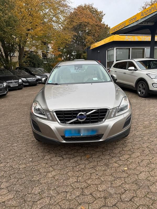 Gold Gebraucht 2011 Volvo XC60 SUV | 8.500 € (Guter Preis) - Bild 1/4
