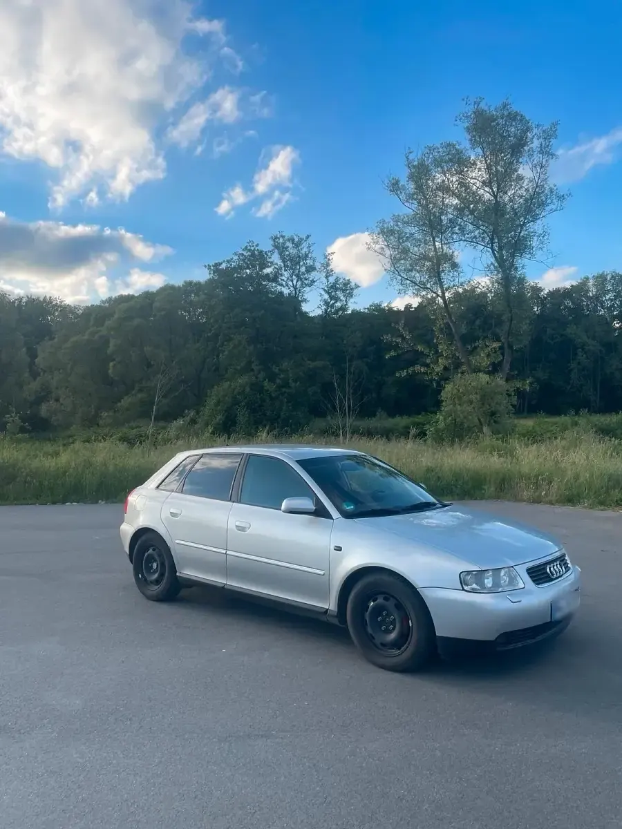 Gebraucht Audi A3 102 PS (75 kW) 2002 Silber Kleinwagen