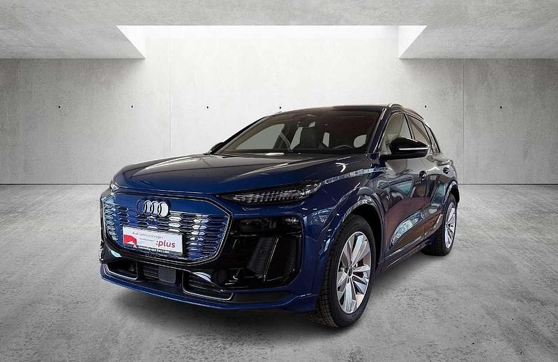 Gebraucht Audi SQ6 e-tron Edition .1 359 kW (489 PS) 2024 Blau SUV
