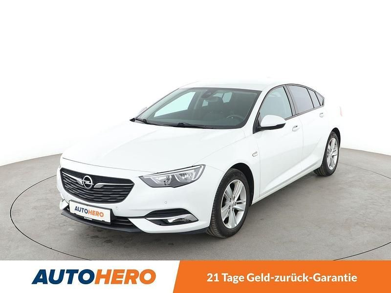 Weiß Gebraucht 2018 Opel Insignia Edition Limousine | 14.420 € (Guter Preis) - Bild 1/3