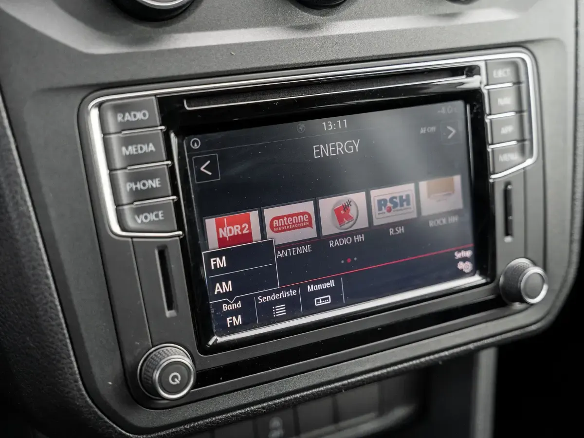 Gebraucht VW Caddy Maxi 102 PS (75 kW) 2020 Weiß Van / Kleinbus