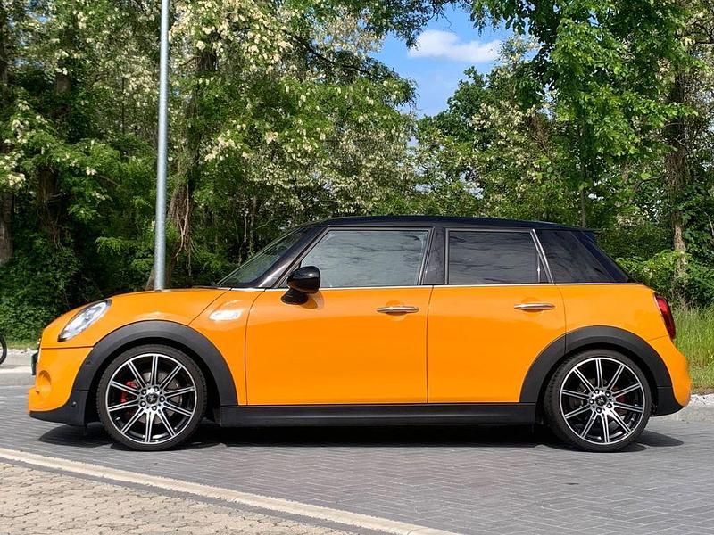 Second-hand Mini Cooper S 192 CP (141 kW) 2017 Portocaliu Hatchback