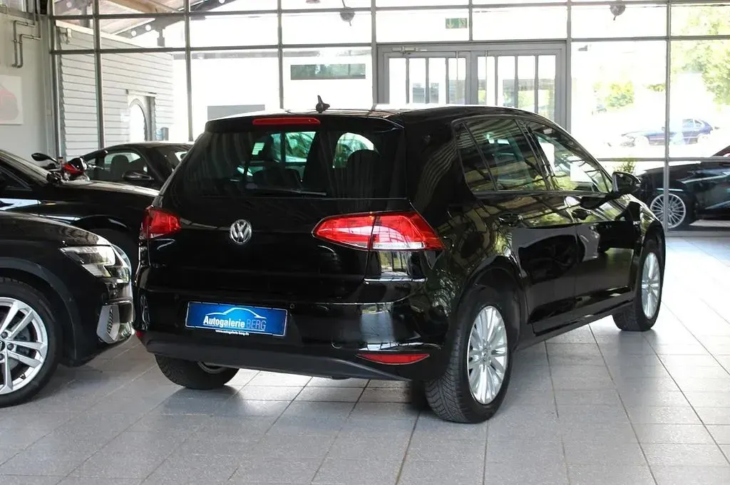 Gebraucht VW Golf VII Cup 86 PS (63 kW) 2015 Schwarz Limousine