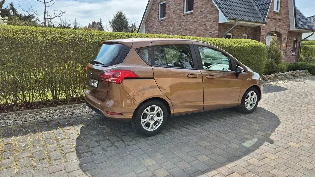 Gebraucht Ford B-MAX SYNC Edition 90 PS (66 kW) 2015 Braun Van / Kleinbus