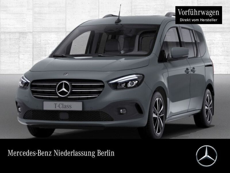 Grau Gebraucht 2024 Mercedes T180 Progressive Van / Kleinbus | 33.479 € (Teuer) - Bild 1/4