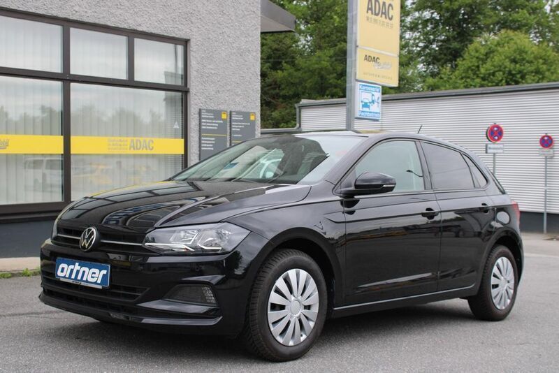 Schwarz Gebraucht 2021 VW Polo Comfortline Limousine | 15.380 € (Guter Preis) - Bild 1/4