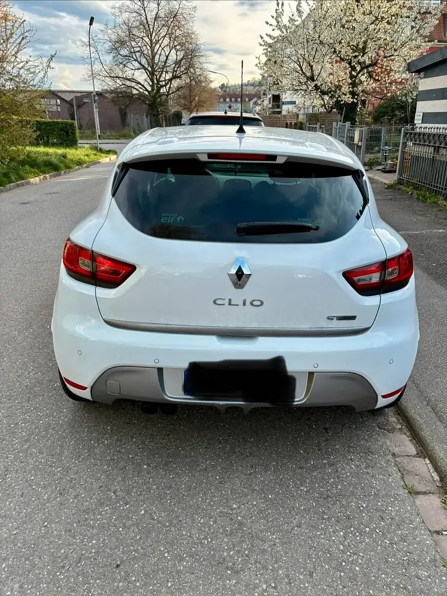 Gebraucht Renault Clio 120 PS (88 kW) 2013 Weiß Kleinwagen