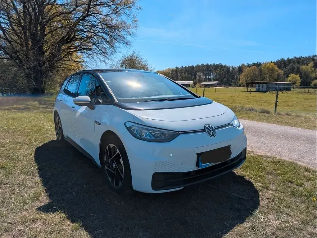Gebraucht VW ID.3 Pro Performance 150 kW (204 PS) 2020 Weiß Kleinwagen