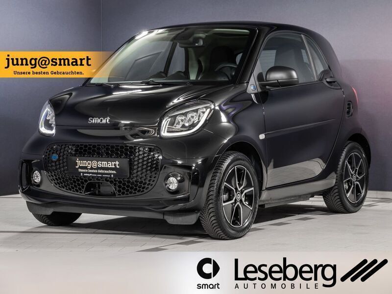 Schwarz Gebraucht 2024 Smart ForTwo Electric Drive Passion Coupé | 15.490 € (Fairer Preis) - Bild 1/4