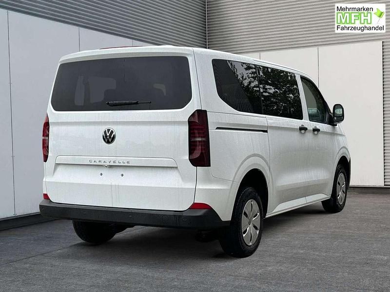 Neu VW Caravelle Basis 150 PS (110 kW) 2025 Clear white Van / Kleinbus