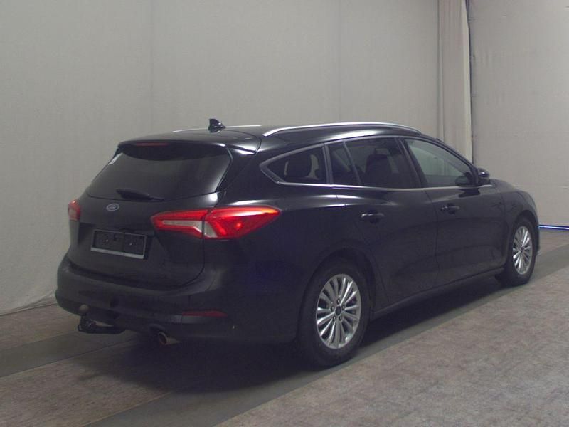 Gebraucht Ford Focus Titanium 150 PS (110 kW) 2020 Obsidian schwarz metallic Kombi