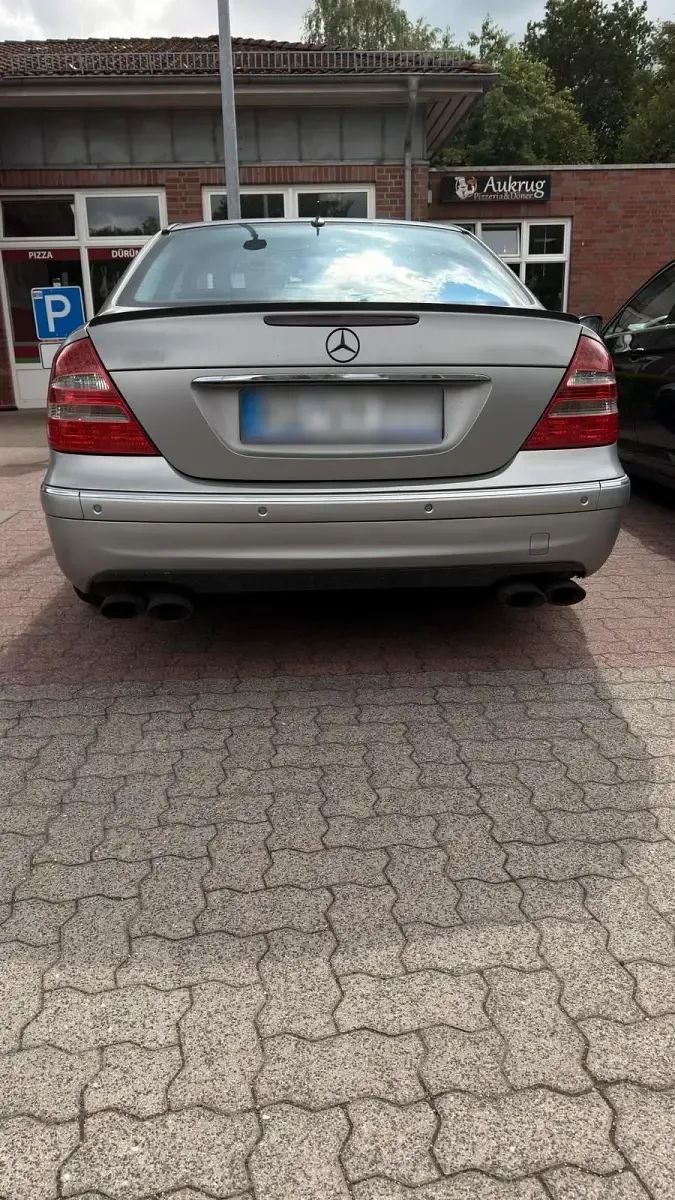 Gebraucht Mercedes E500 306 PS (225 kW) 2003 Grau Limousine