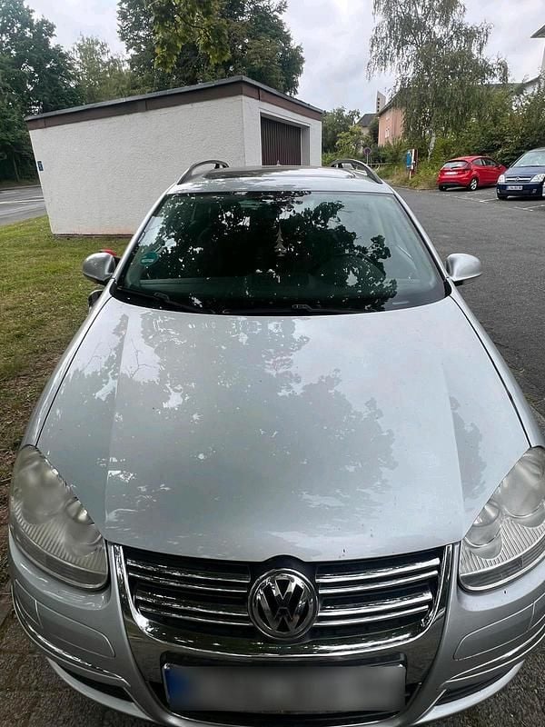 Silber Gebraucht 2007 VW Golf V Kombi | 2.600 € (Fairer Preis) - Bild 1/4