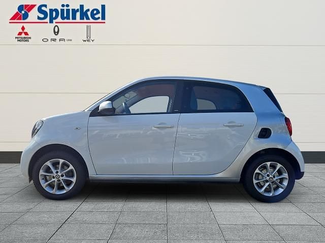 Gebraucht Smart ForFour Passion 71 PS (52 kW) 2018 Weiß Kleinwagen