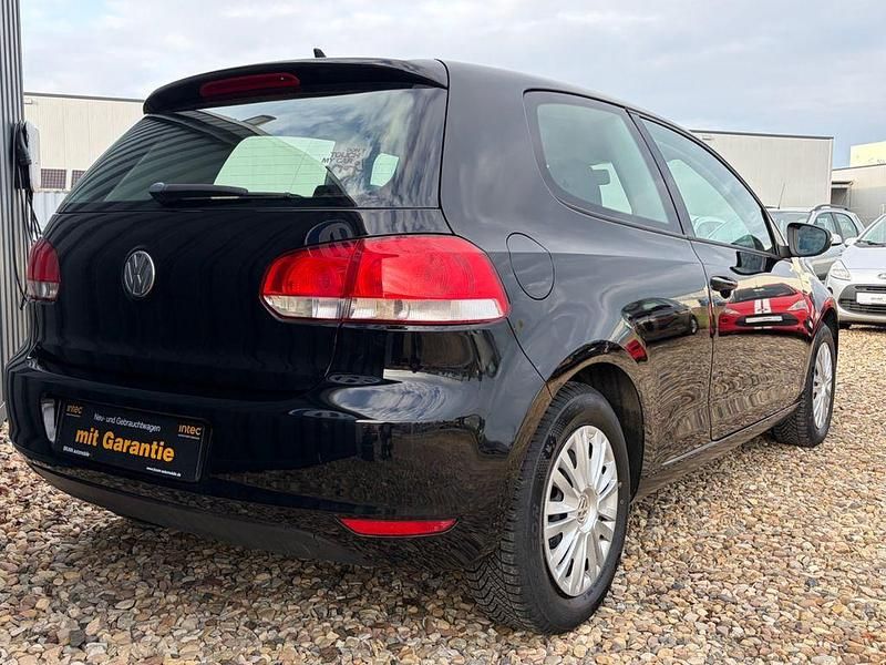 Gebraucht VW Golf VI Trendline 80 PS (58 kW) 2010 Schwarz Kleinwagen