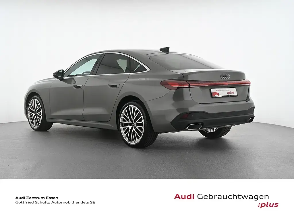 Gebraucht Audi A5 Sport 204 PS (150 kW) 2025 Grau Limousine