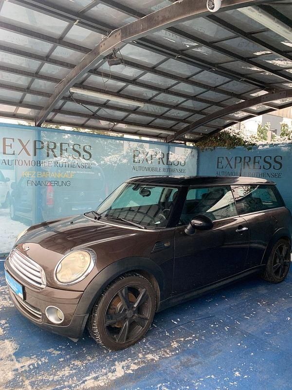 Usado Mini ONE 98 HP (72 kW) 2010 Castanho Citadino