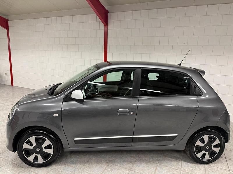 Gebraucht Renault Twingo 69 PS (50 kW) 2016 Grau Kleinwagen