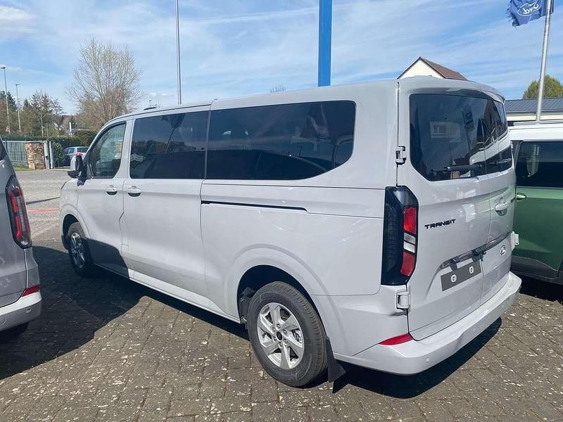 Uusi Ford Transit Custom Limited 170 HP (125 kW) 2026 Harmaa Farmari