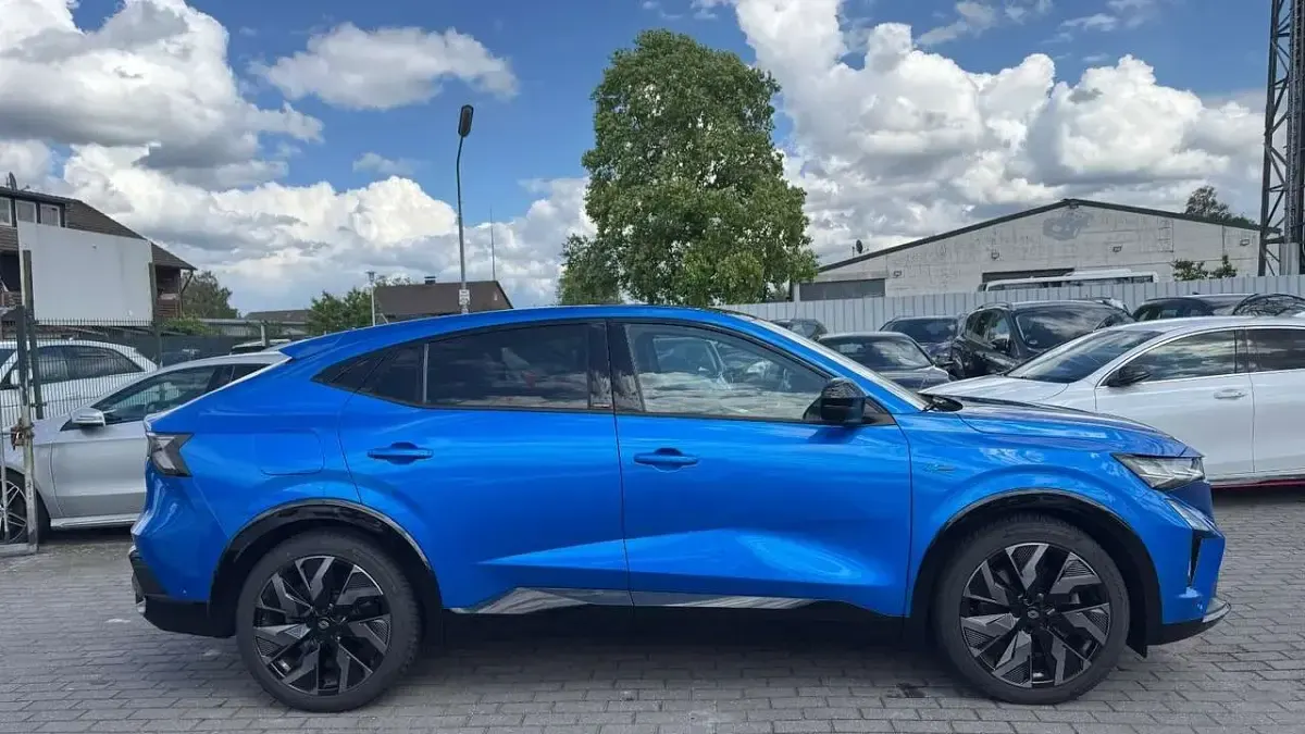 Gebraucht Renault Rafale Esprit Alpine 300 PS (220 kW) 2024 Blau SUV