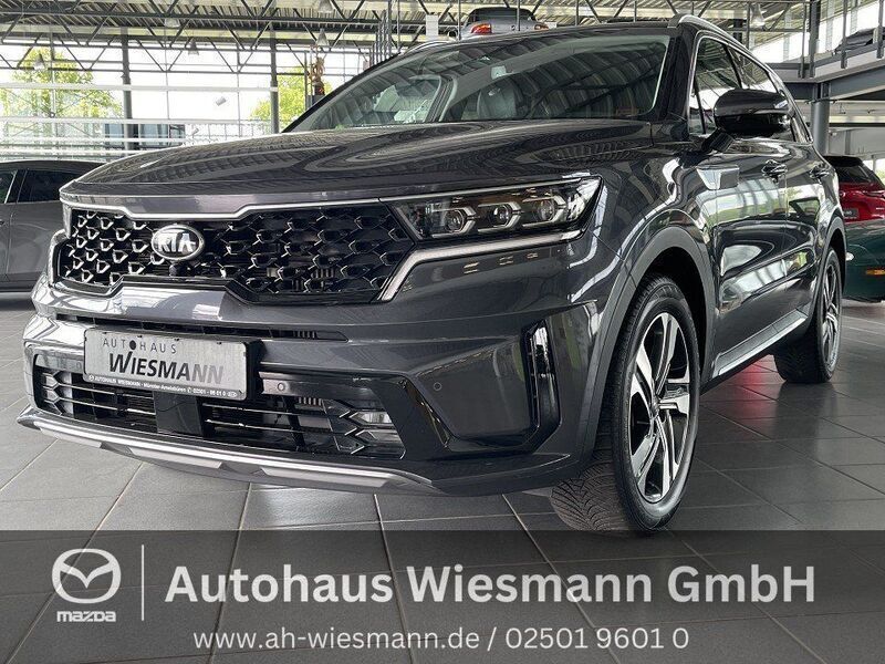 Grau Gebraucht 2021 Kia Sorento Spirit SUV | 27.990 € (Guter Preis) - Bild 1/4