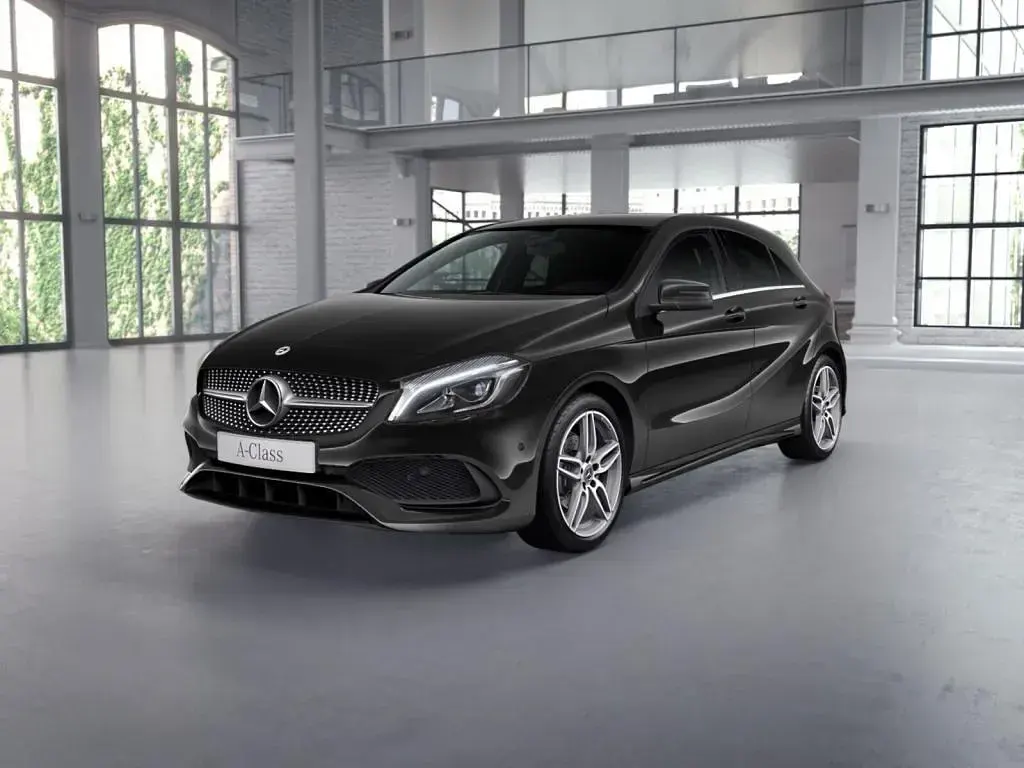 Gebraucht Mercedes A180 AMG 122 PS (89 kW) 2018 Limousine