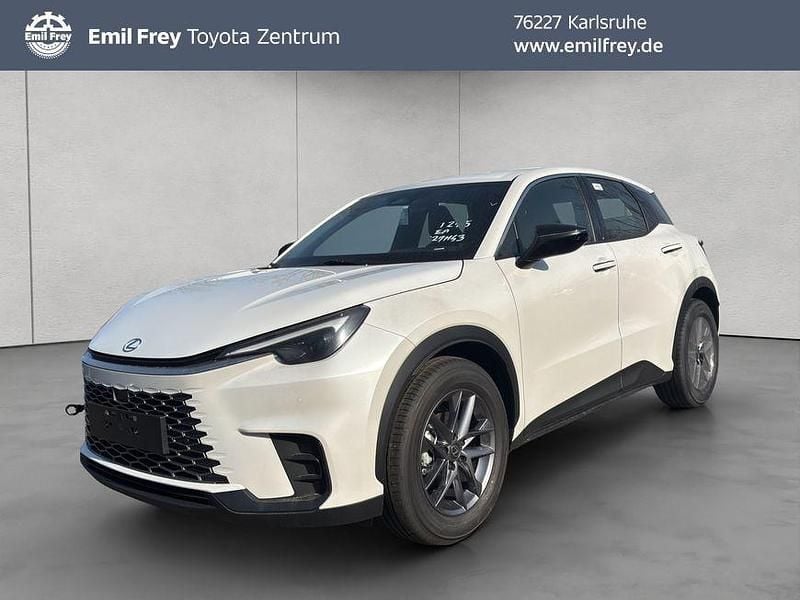 Neu Lexus LBX 136 PS (100 kW) 2026 Titaniumweiß SUV