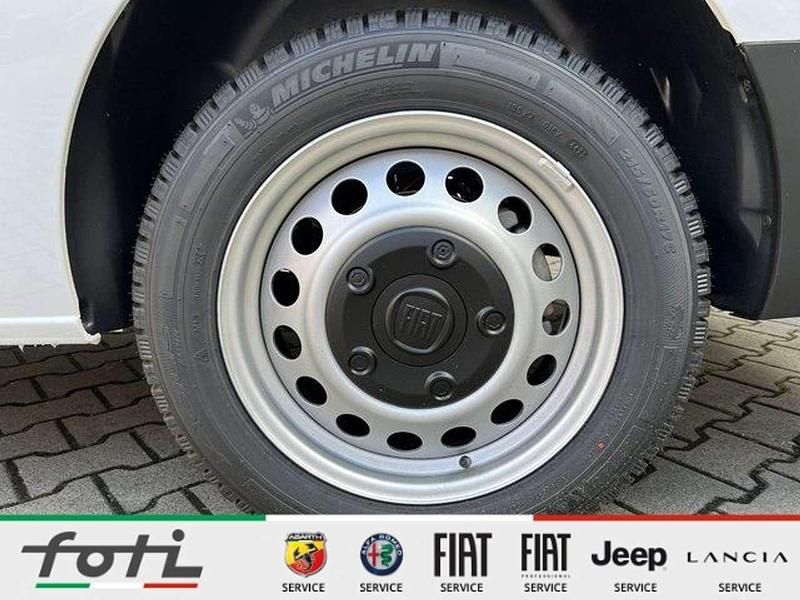 Gebraucht Fiat Scudo 145 PS (106 kW) 2024 Weiß Van