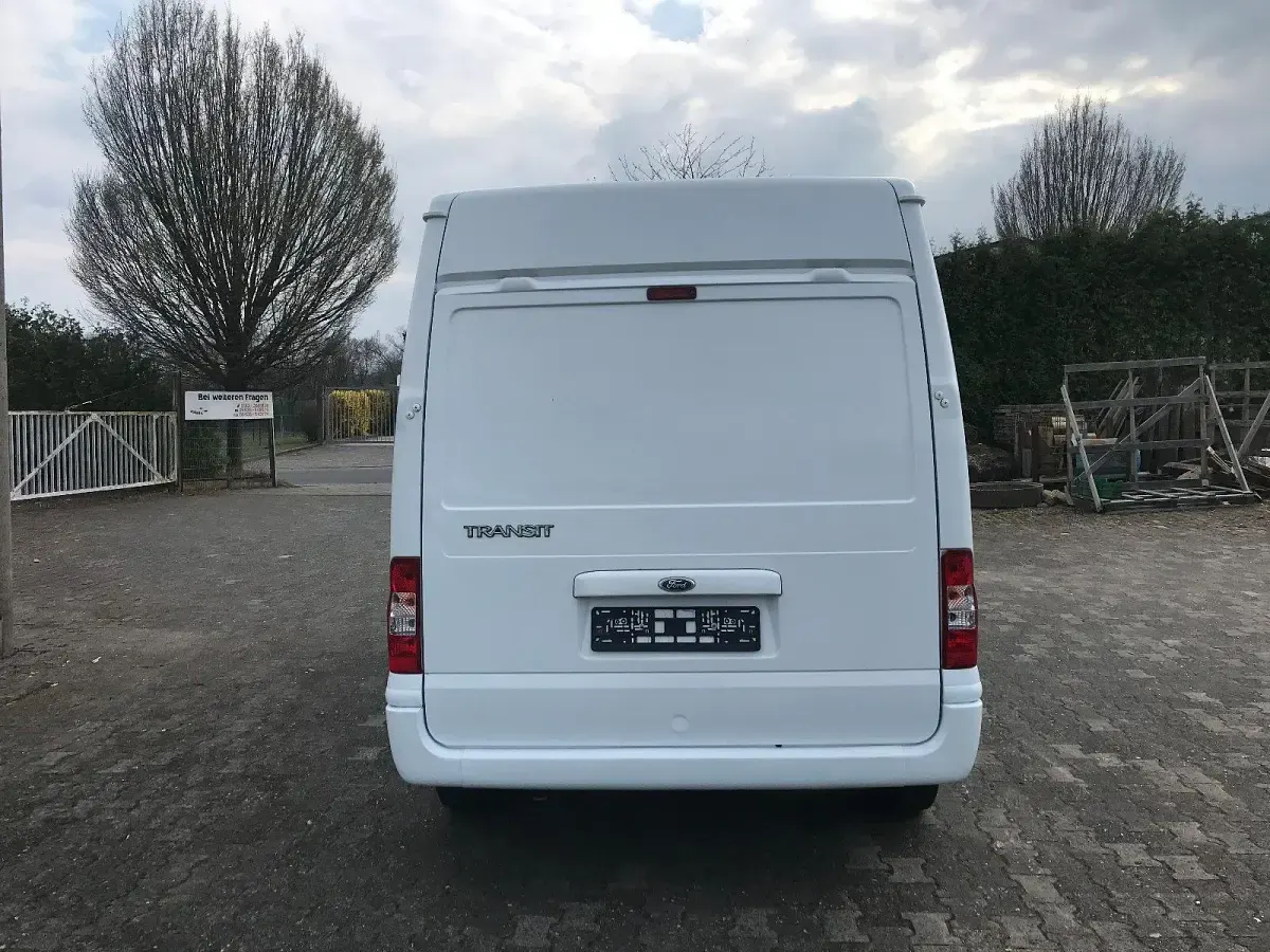 Gebraucht Ford Transit 115 PS (84 kW) 2012 Weiß Van / Kleinbus