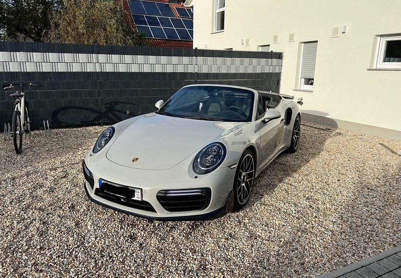 Grau Gebraucht 2018 Porsche 991 Sport Cabrio | 174.900 € (Teuer) - Bild 1/4
