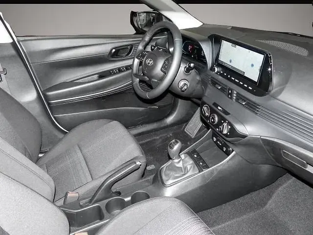 Gebraucht Hyundai i20 Select 101 PS (74 kW) 2025 Manufacturer Kleinwagen